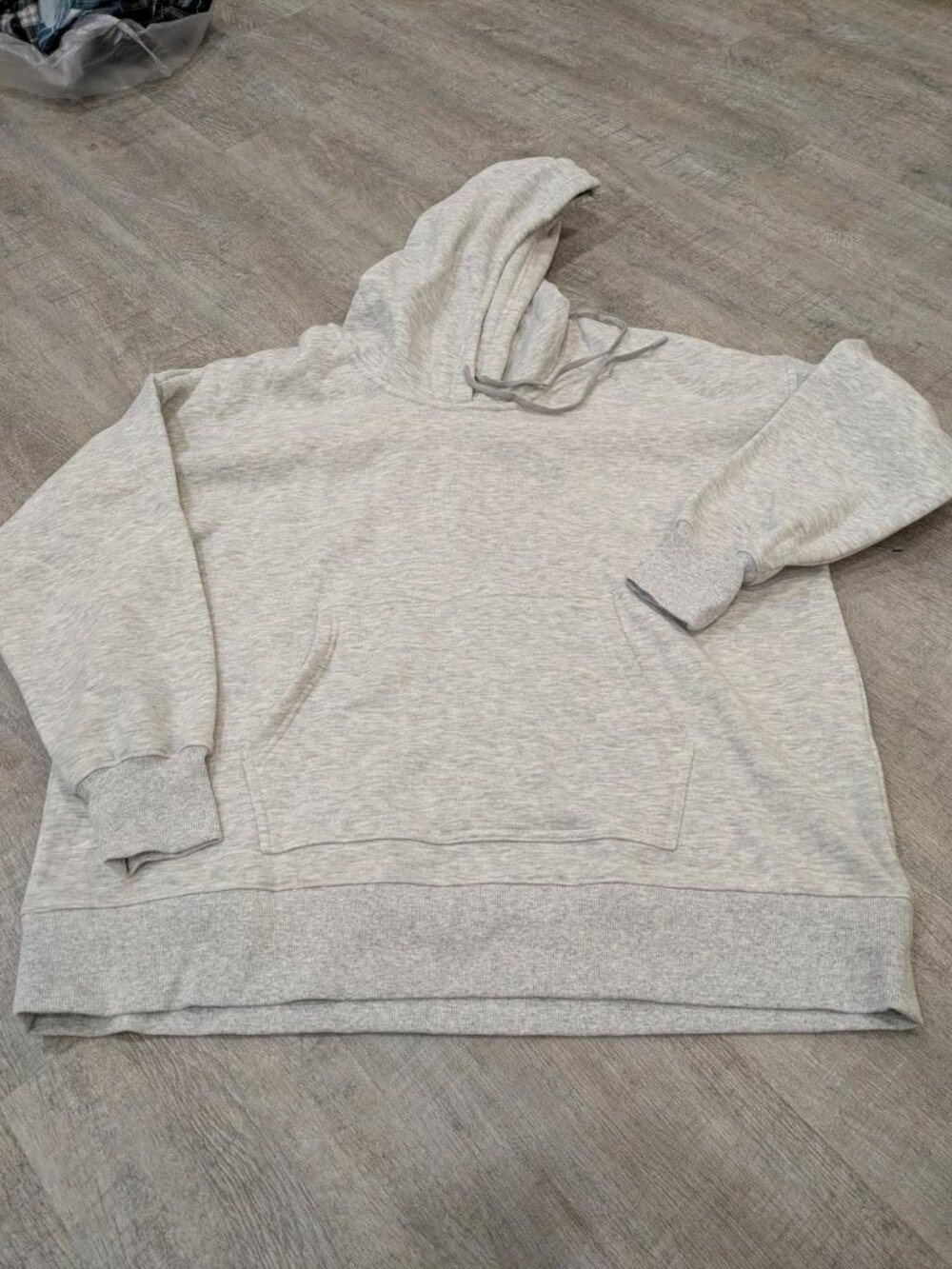 Harmony & Balance Light Heather Gray Pullover Hoodie Size M NWOT